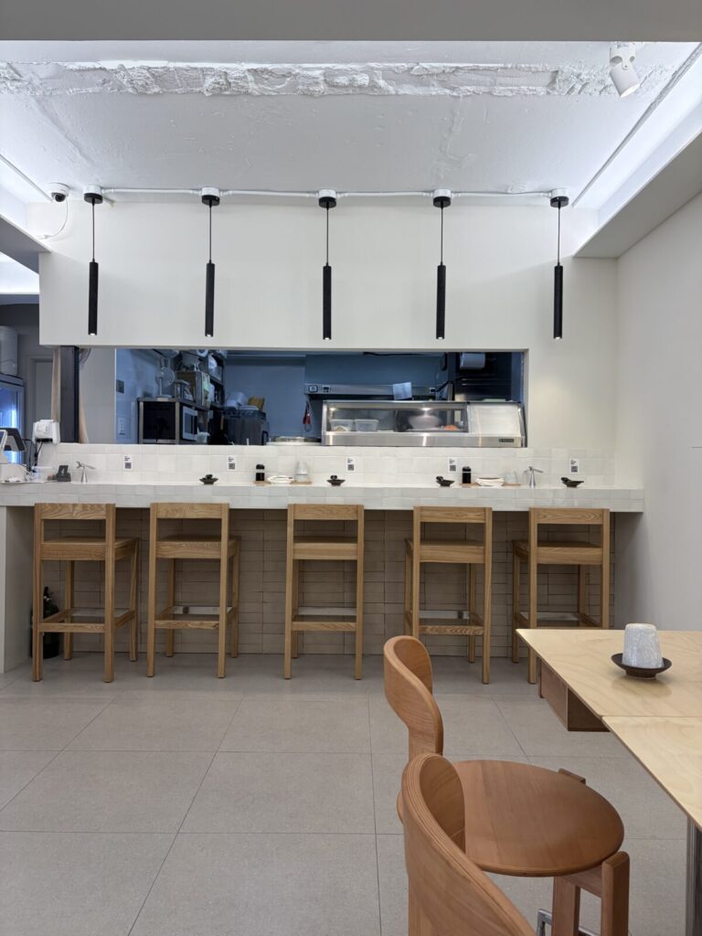 Affordable Sushi Restaurant in Hongdae, Seoul | Sushi Jambi Sushi Jambi interior