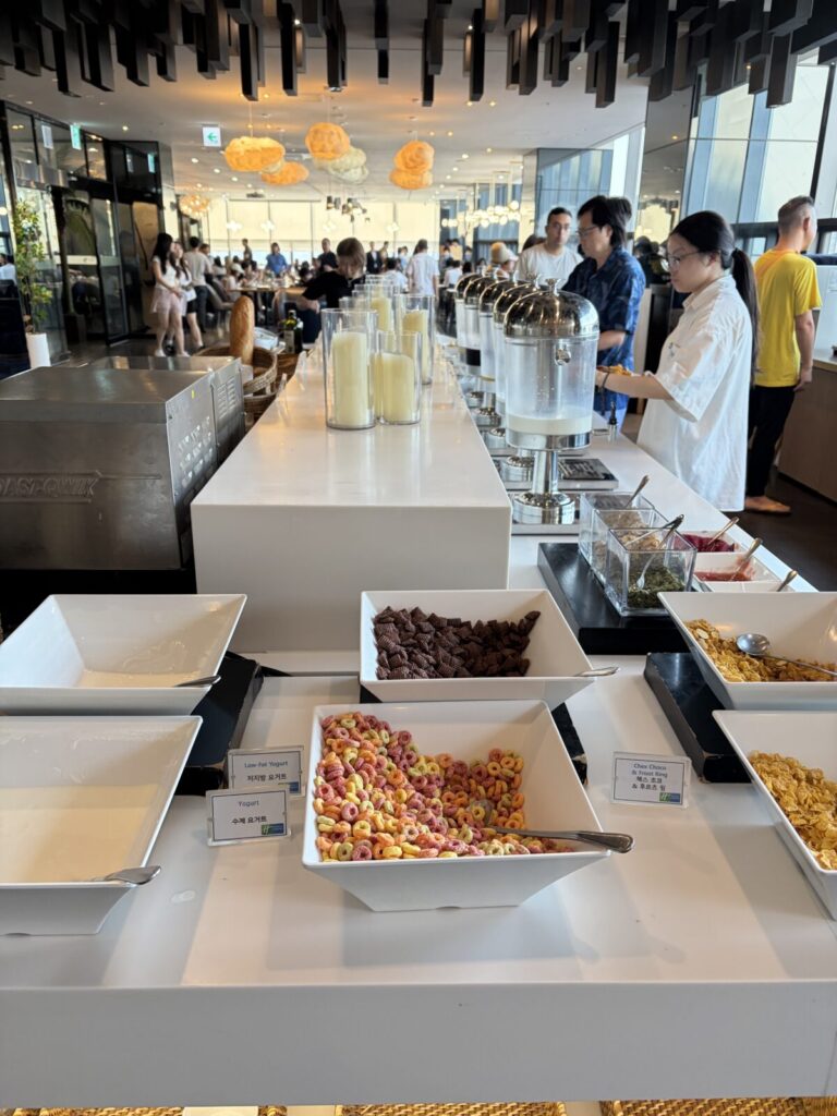 Holiday Inn Express Seoul Hongdae Breakfast Review: My Honest Experience holiday inn express breakfast