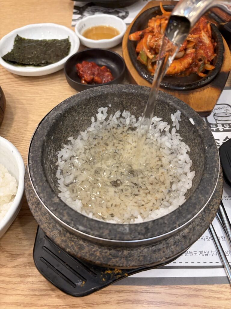 Seafood Sundubu in Uijeongbu | Bukchon Sundubu Review with Fresh Pot Rice Steaming pot rice