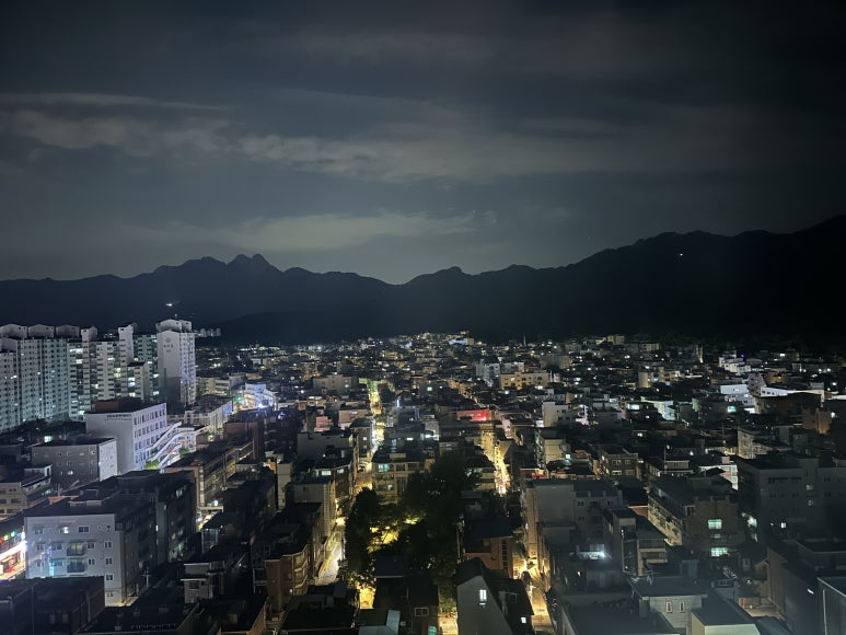 Affordable Hotel Near Banghak Station: Hotel Bay 204 Review Dobongsan Mountain night view