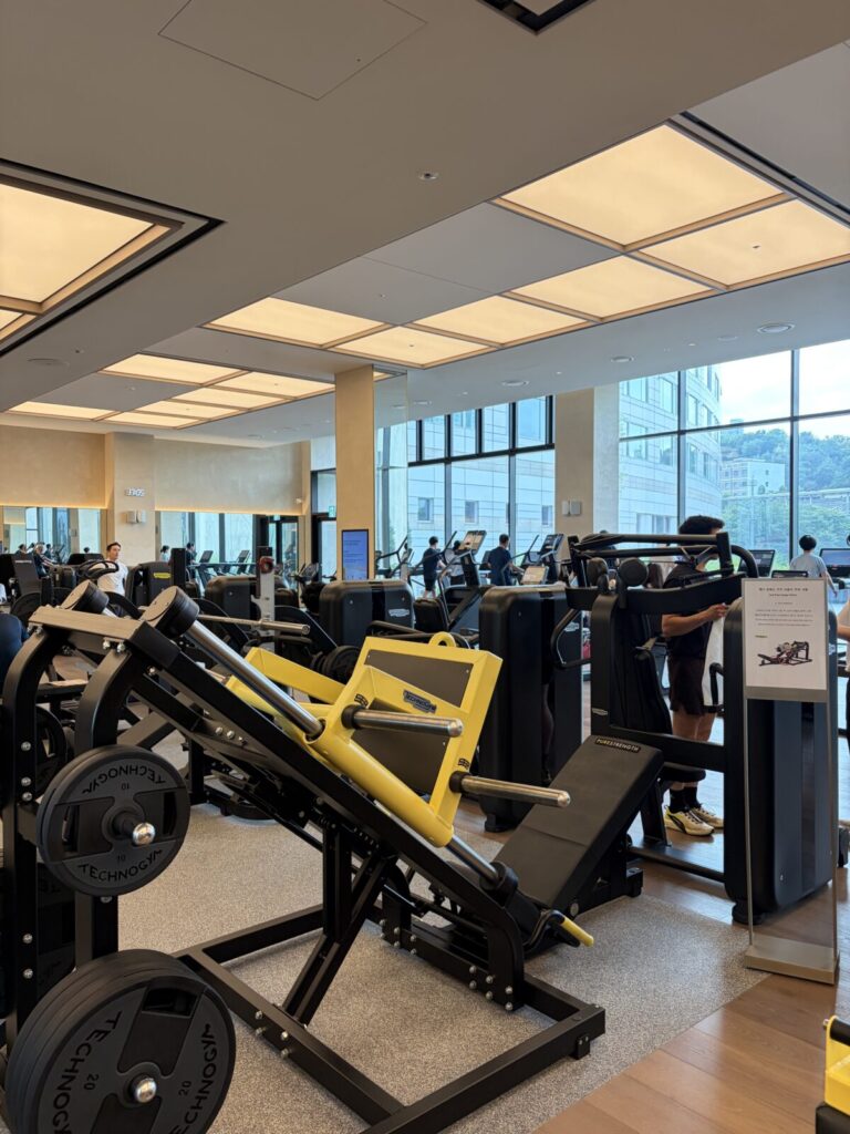 Fitness equipment at Westin Seoul